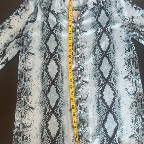 TAZAIY-WOMENS LONG SLEEVE BUTTON DOWN BLOUSE SNAKE PRINT - Picture 11 of 12